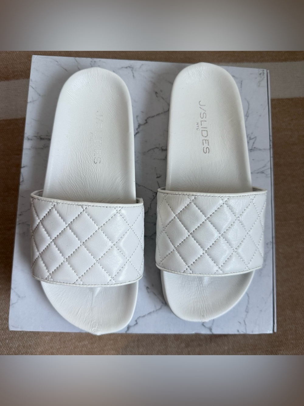 J/Slides Quilted White Slide Sandals size 6 new